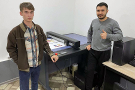 Режущий плоттер VULCAN FC-800VC﻿ на службе цифровой типографии из Ташкента